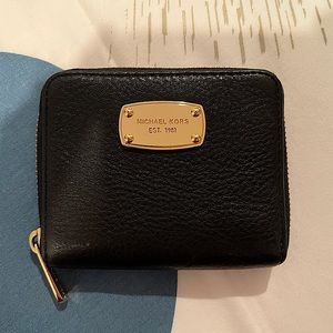 Michael Kors Coin & Cardholder Wallet